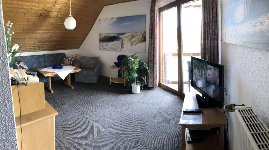 Haus Emken Apartamento Neuharlingersiel Exterior foto