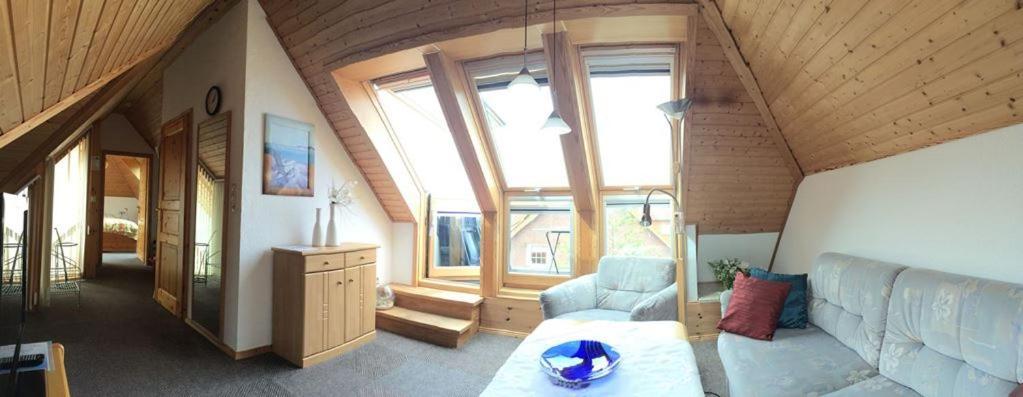 Haus Emken Apartamento Neuharlingersiel Exterior foto